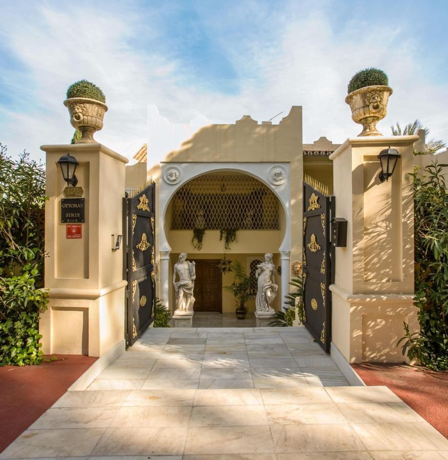 Royal Roman Empire Marbella Exterior photo