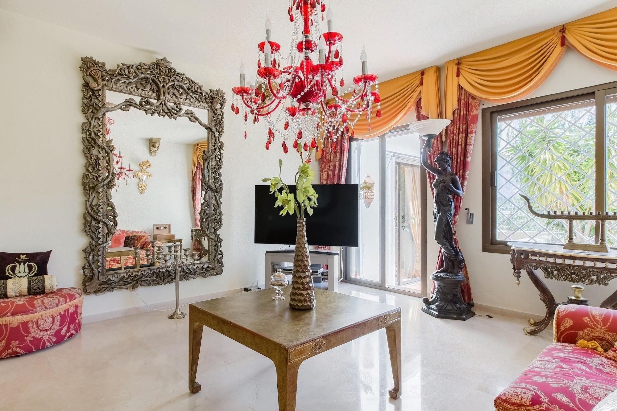 Royal Roman Empire Marbella Exterior photo