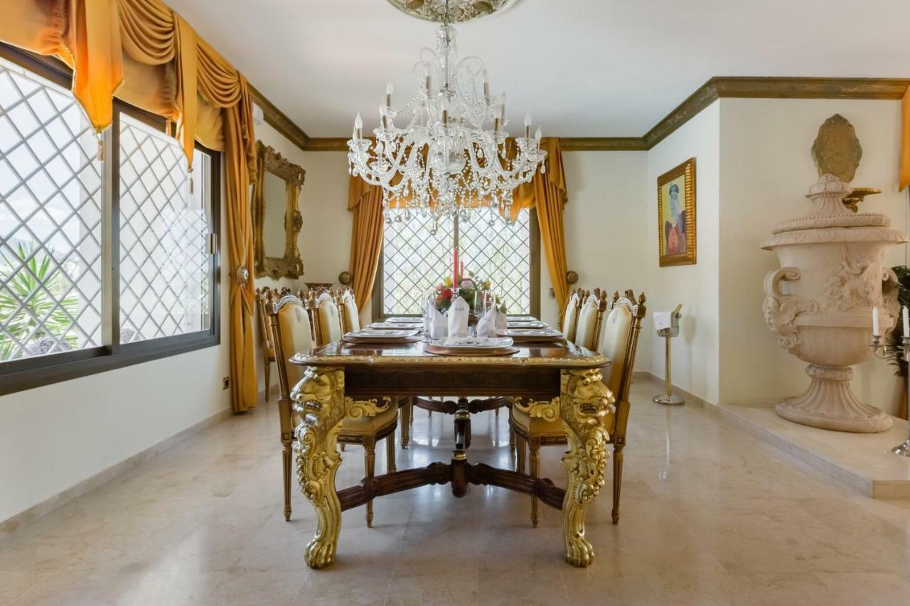 Royal Roman Empire Marbella Exterior photo