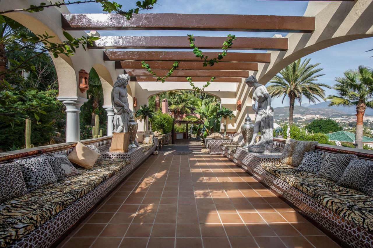 Royal Roman Empire Marbella Exterior photo